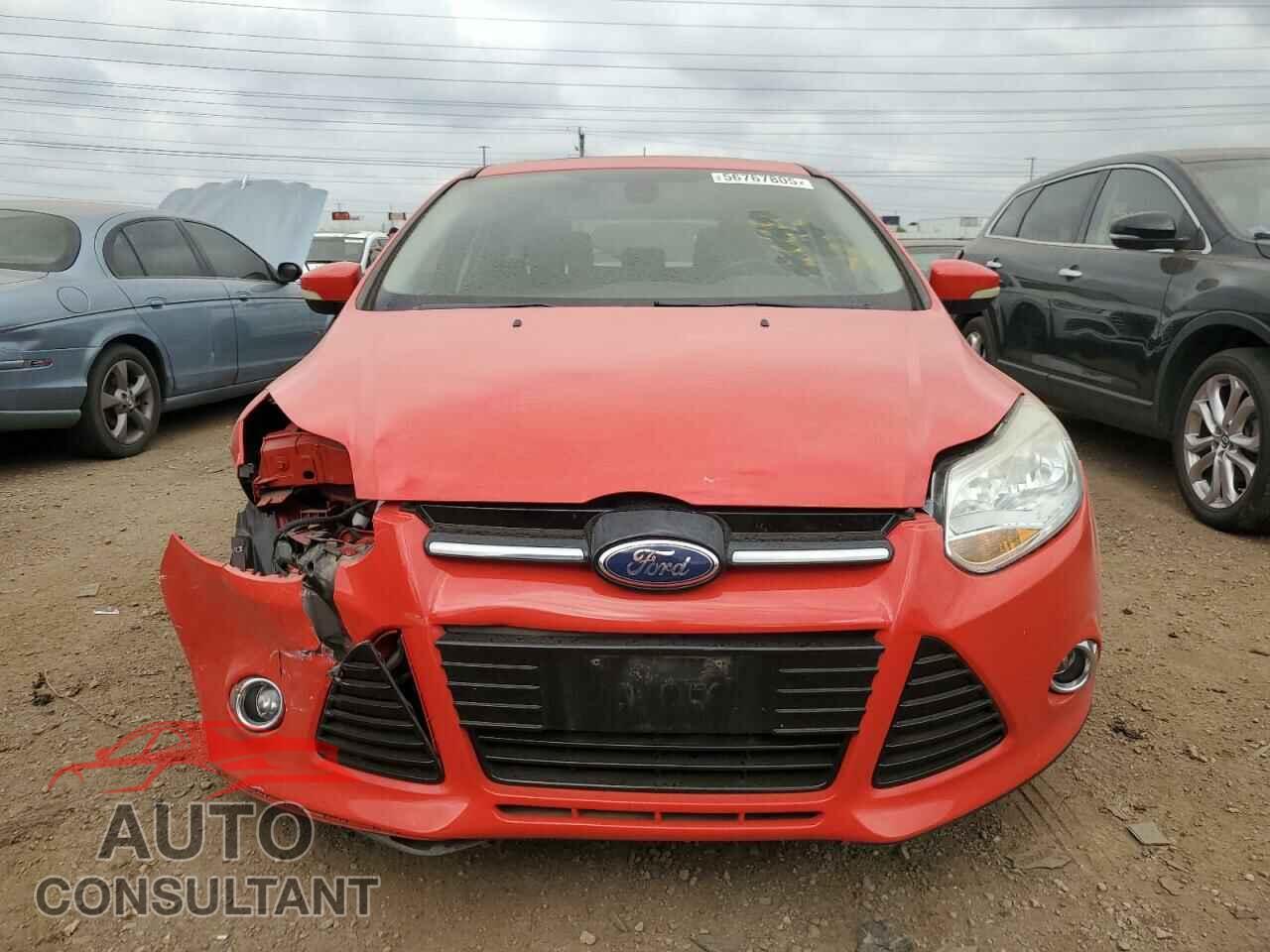 FORD FOCUS 2012 - 1FAHP3M2XCL303971