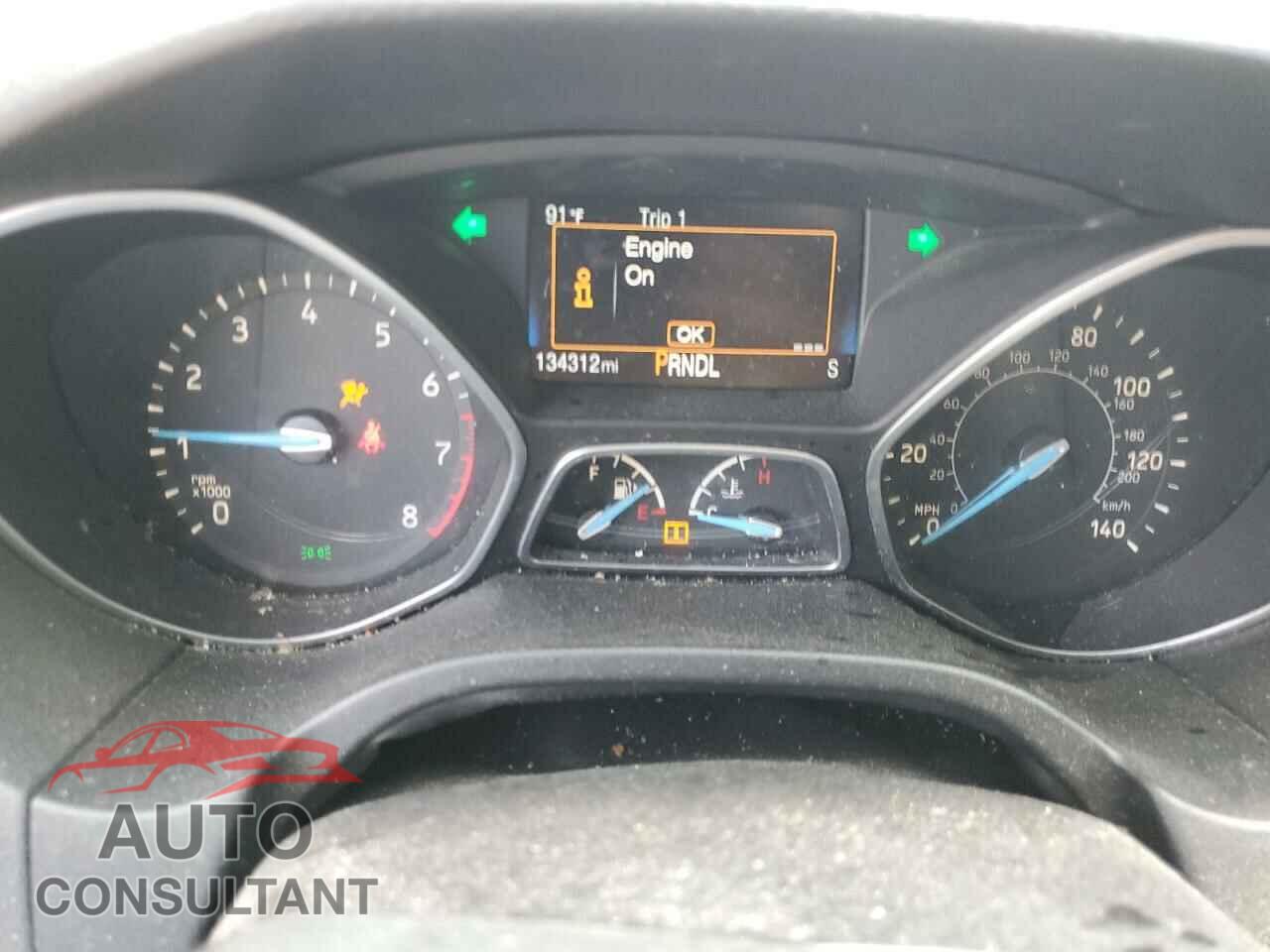 FORD FOCUS 2017 - 1FADP3F28HL270066