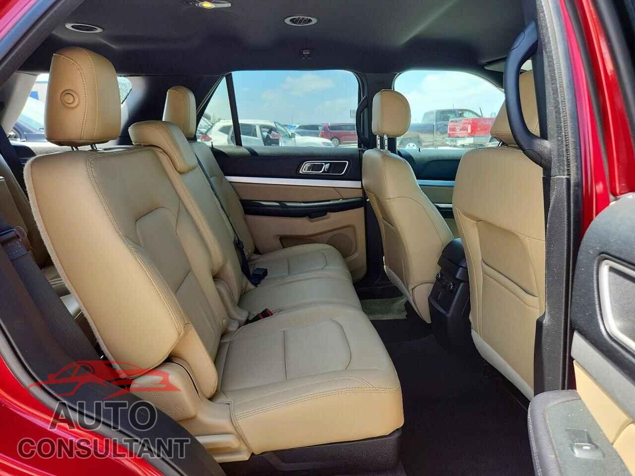 FORD EXPLORER 2017 - 1FM5K7D8XHGA59032