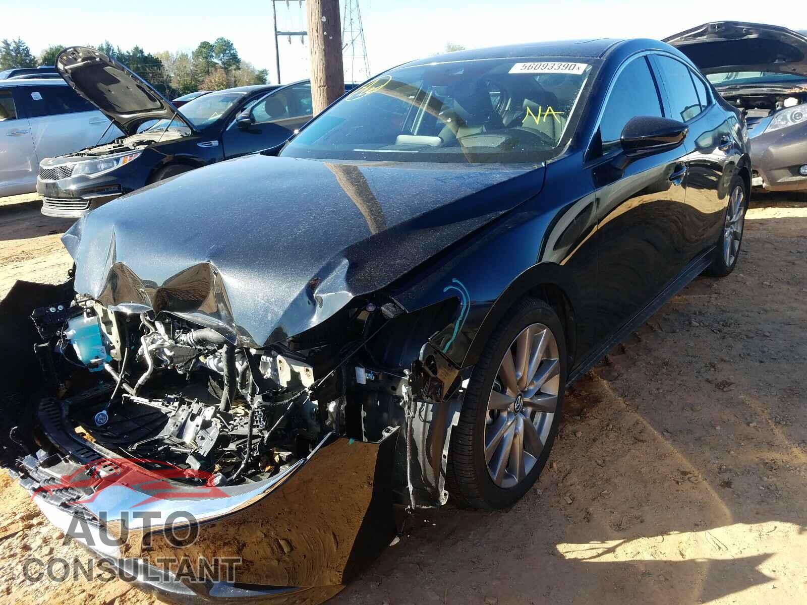 MAZDA 3 2019 - 3MZBPAEM2KM104881