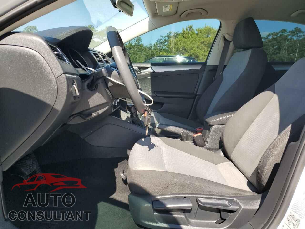 VOLKSWAGEN JETTA 2017 - 3VW2B7AJ7HM345051