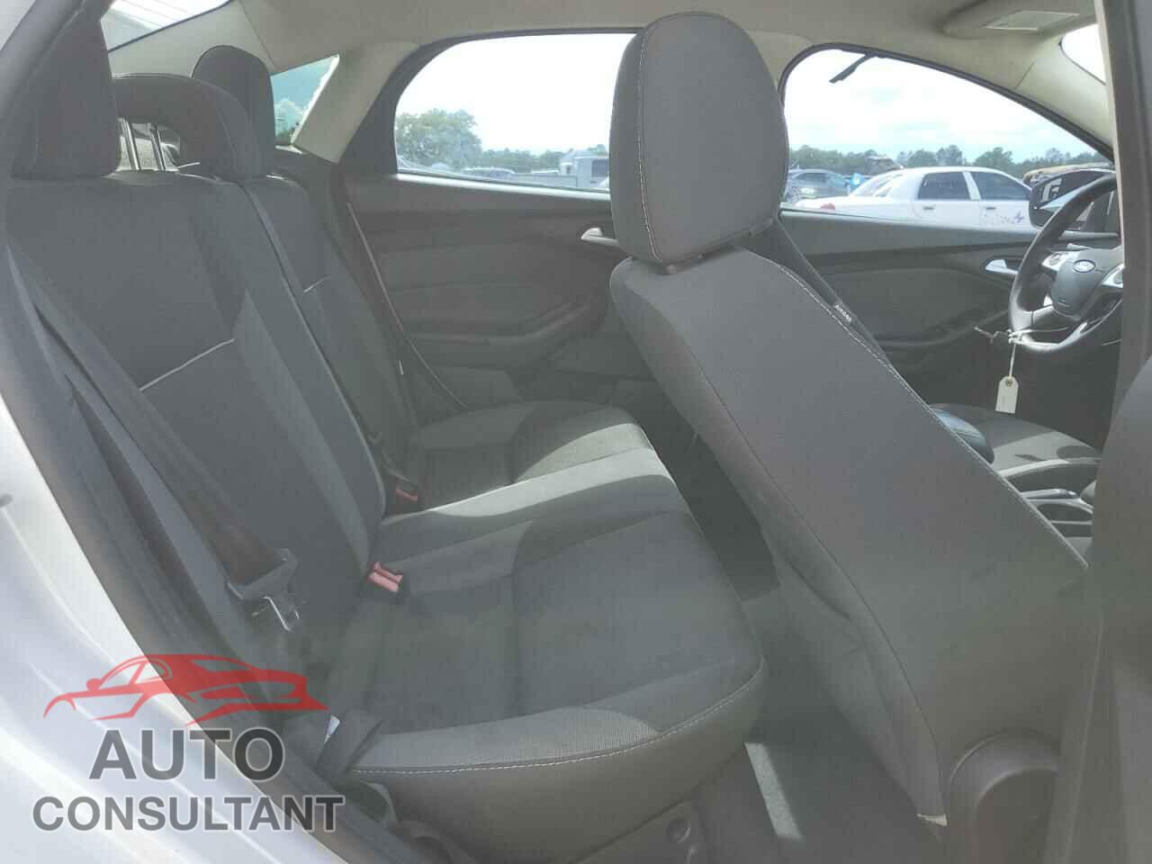 FORD FOCUS 2013 - 1FADP3F26DL262865