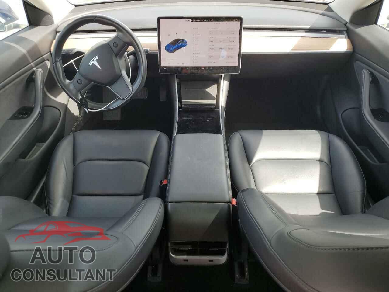 TESLA MODEL 3 2018 - 5YJ3E1EB3JF105357
