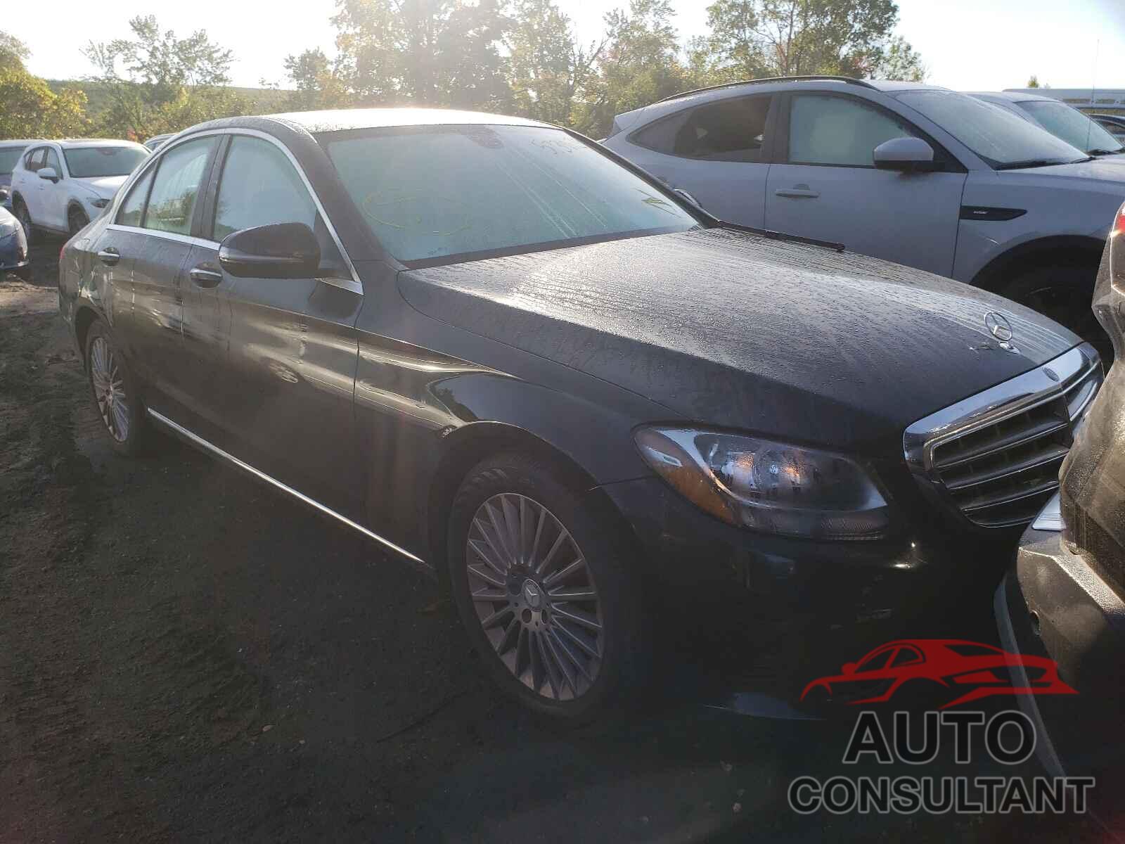 MERCEDES-BENZ C-CLASS 2016 - 55SWF4KB8GU115356