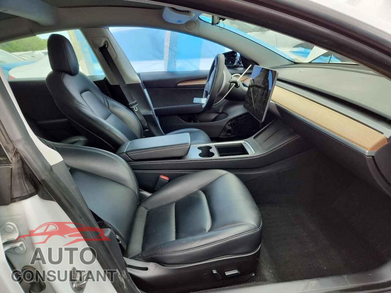 TESLA MODEL 3 2021 - 5YJ3E1EA2MF031019