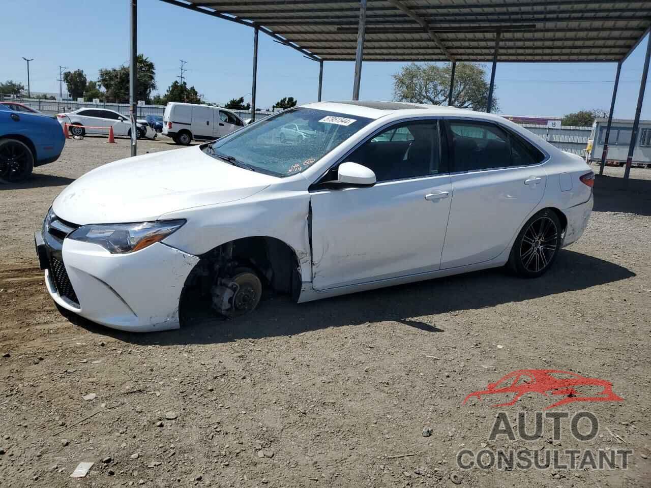 TOYOTA CAMRY 2016 - 4T1BF1FK1GU145584