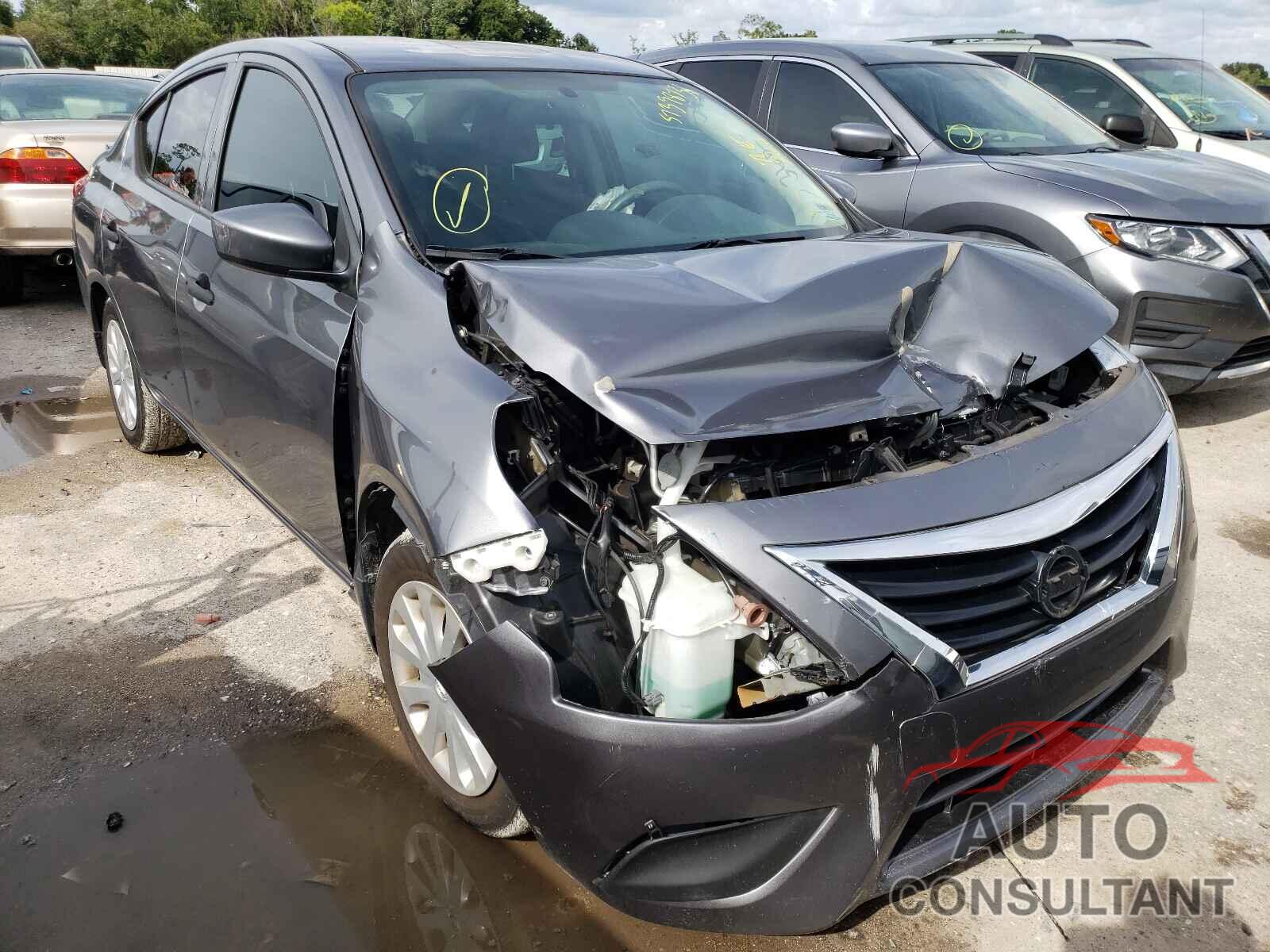 NISSAN VERSA 2018 - 3N1CN7AP7JL869964