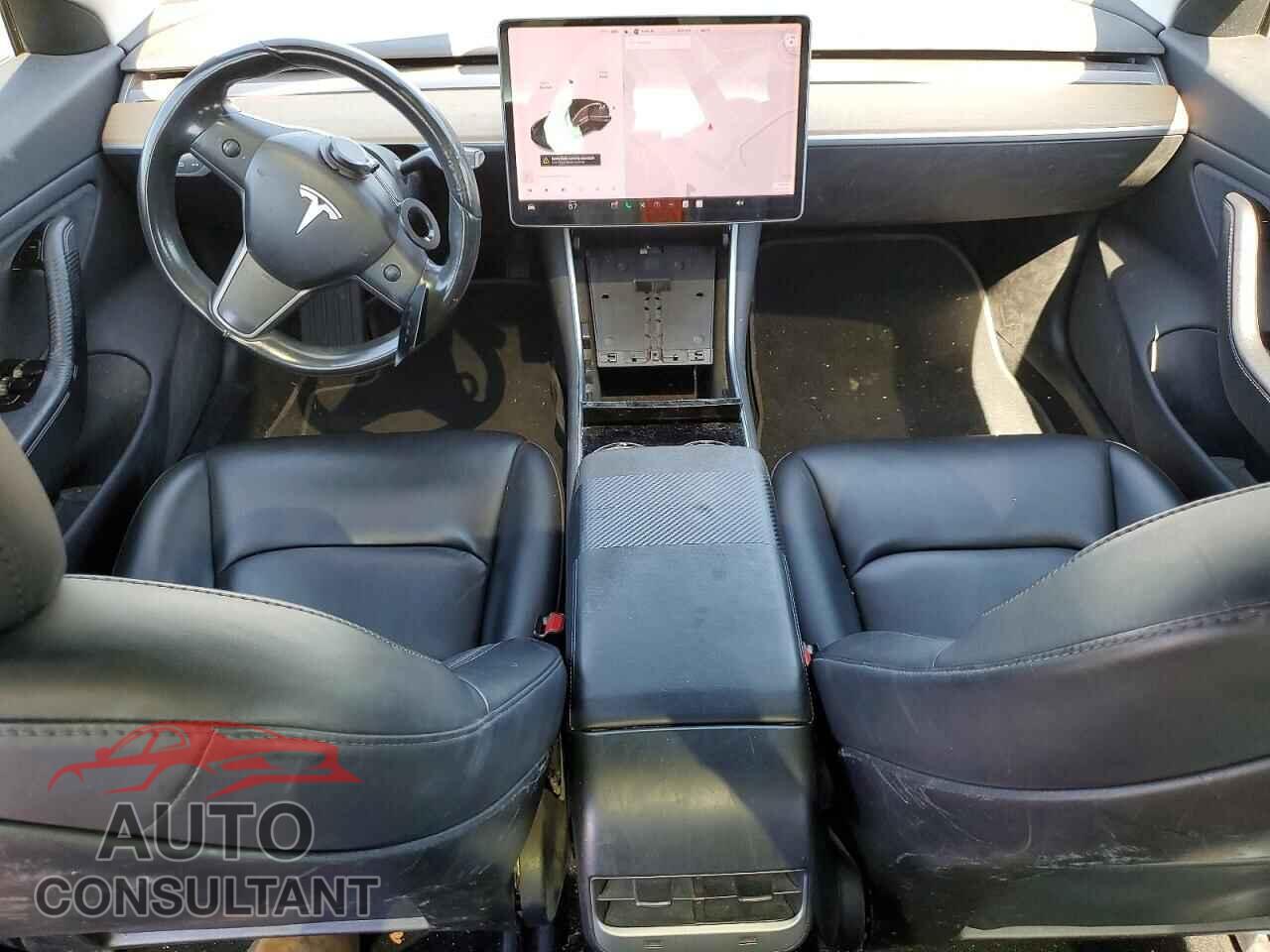 TESLA MODEL 3 2018 - 5YJ3E1EA4JF165705