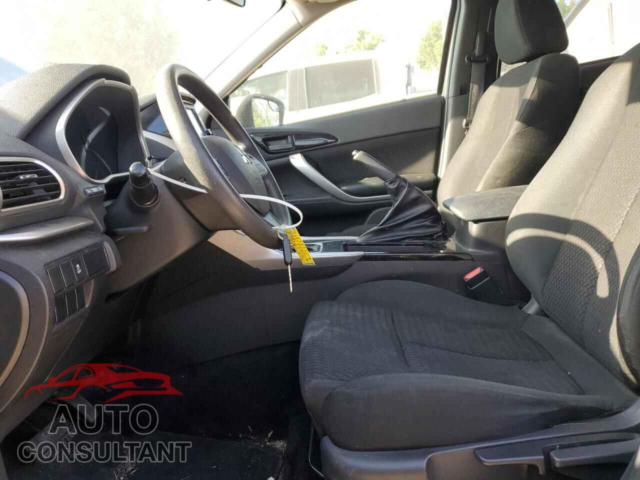 MITSUBISHI ECLIPSE 2019 - JA4AT3AA2KZ031358