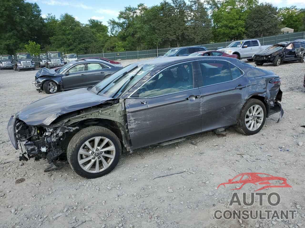 TOYOTA CAMRY 2021 - 4T1C11AK5MU586141