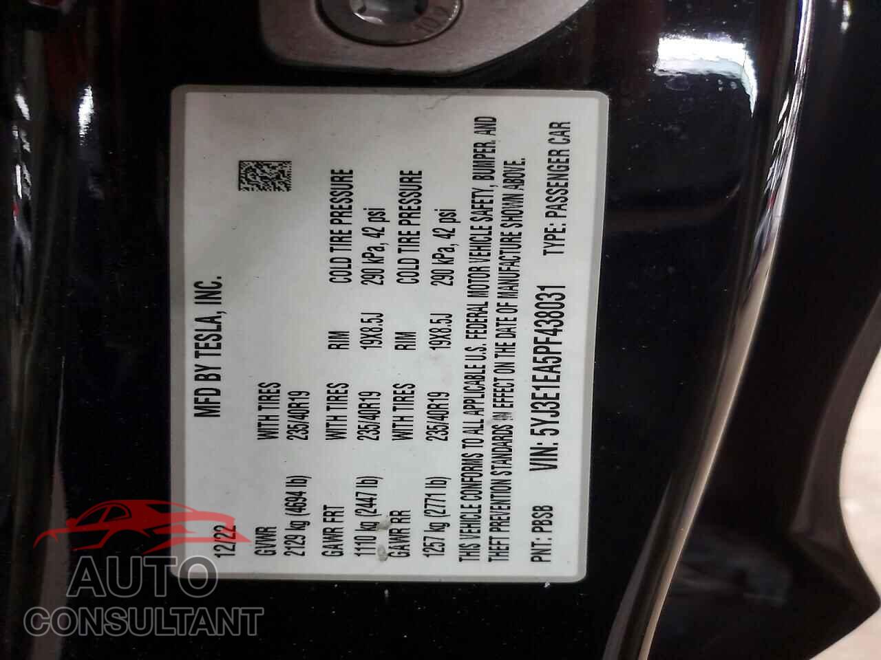 TESLA MODEL 3 2023 - 5YJ3E1EA5PF438031