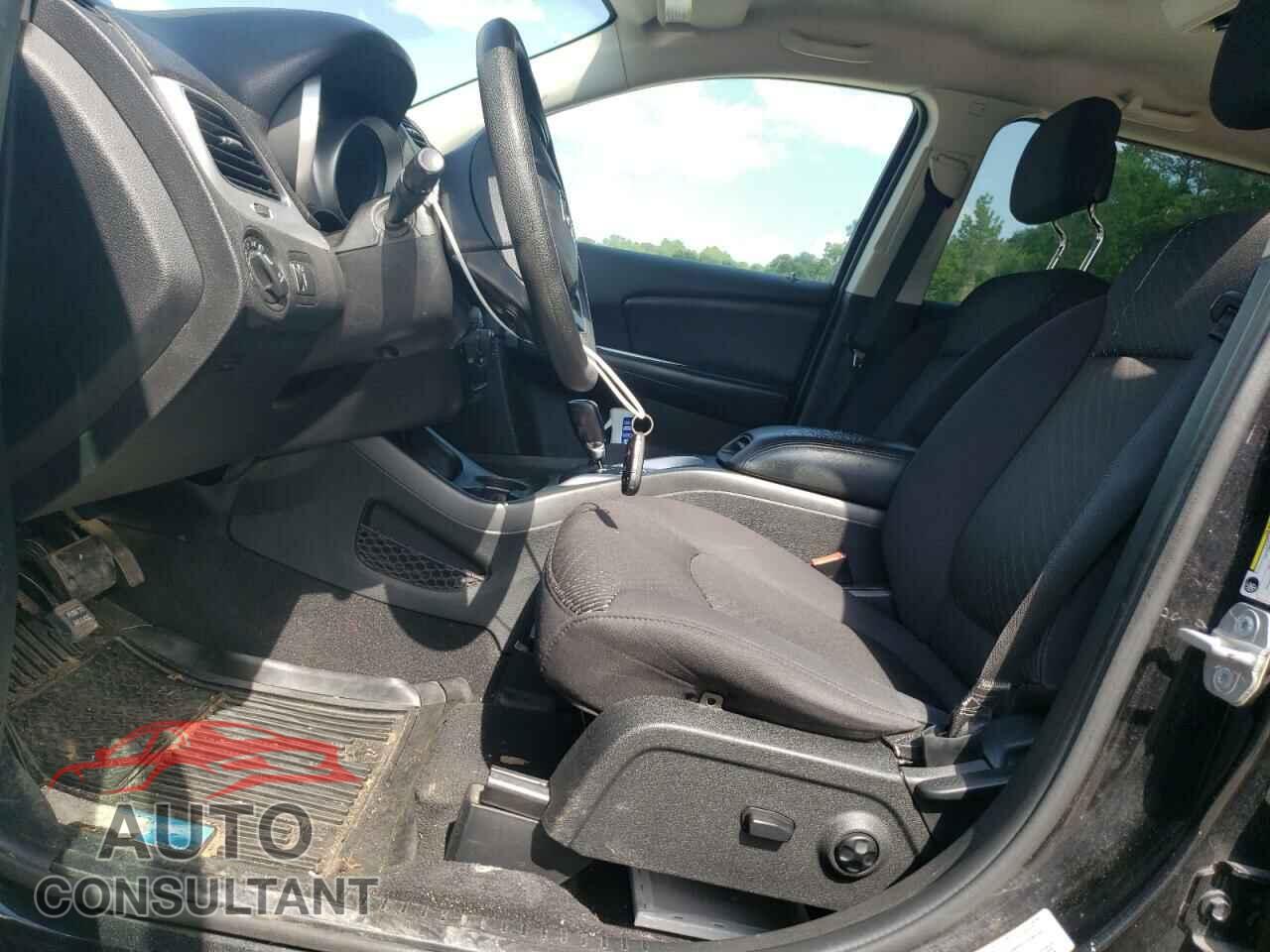 DODGE JOURNEY 2013 - 3C4PDCBBXDT565741