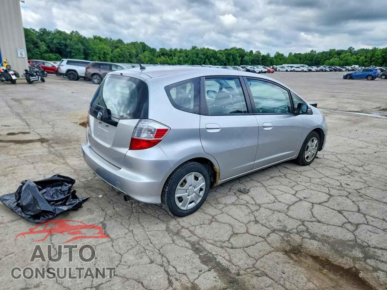 HONDA FIT 2012 - JHMGE8H30CS002318