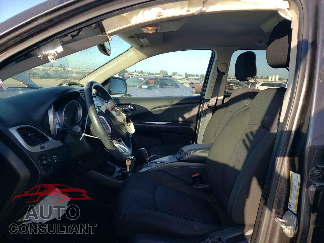DODGE JOURNEY 2019 - 3C4PDCBB1KT773777