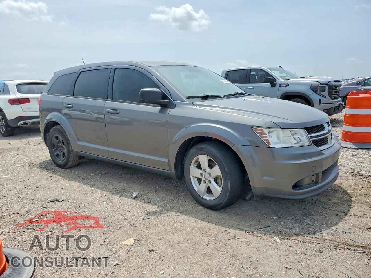 DODGE JOURNEY 2013 - 3C4PDCAB2DT646024