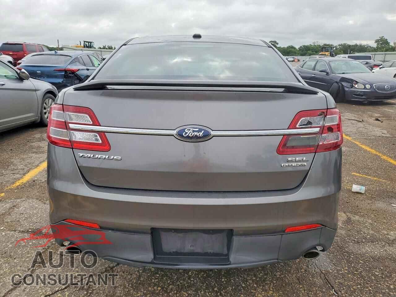 FORD TAURUS 2013 - 1FAHP2E82DG100547