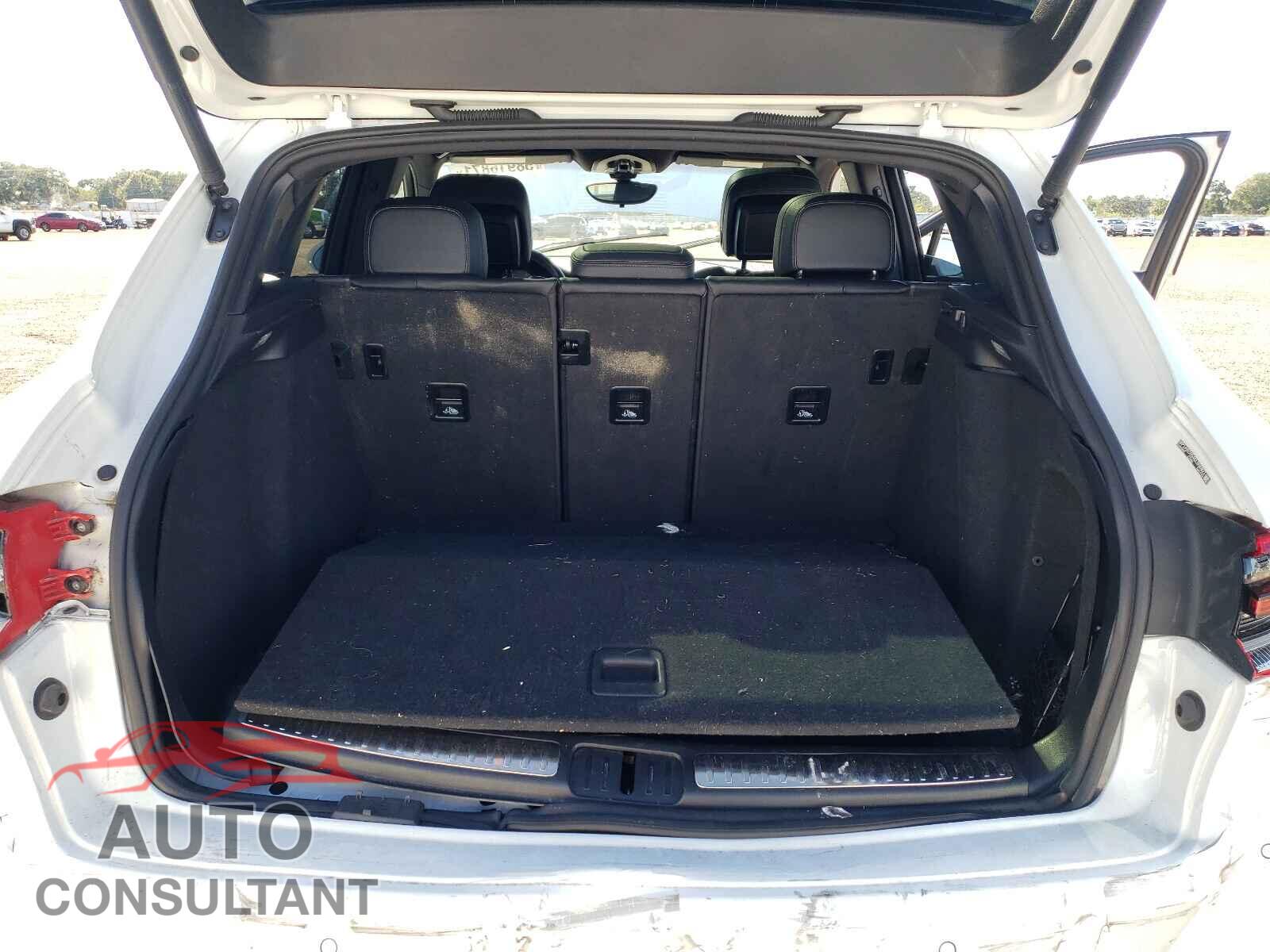 PORSCHE MACAN 2016 - WP1AB2A54GLB50821