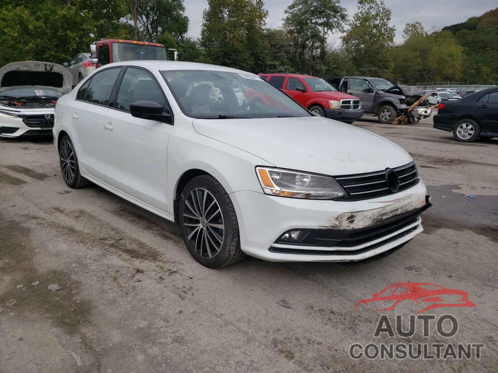 VOLKSWAGEN JETTA 2016 - 3VWD17AJ5GM391892
