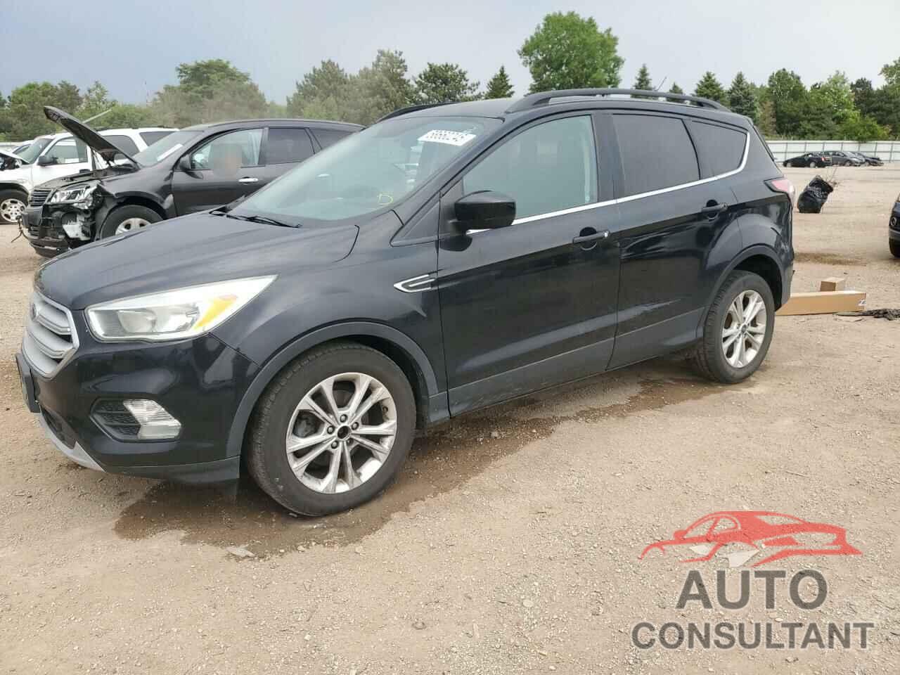 FORD ESCAPE 2018 - 1FMCU0GD5JUB21350
