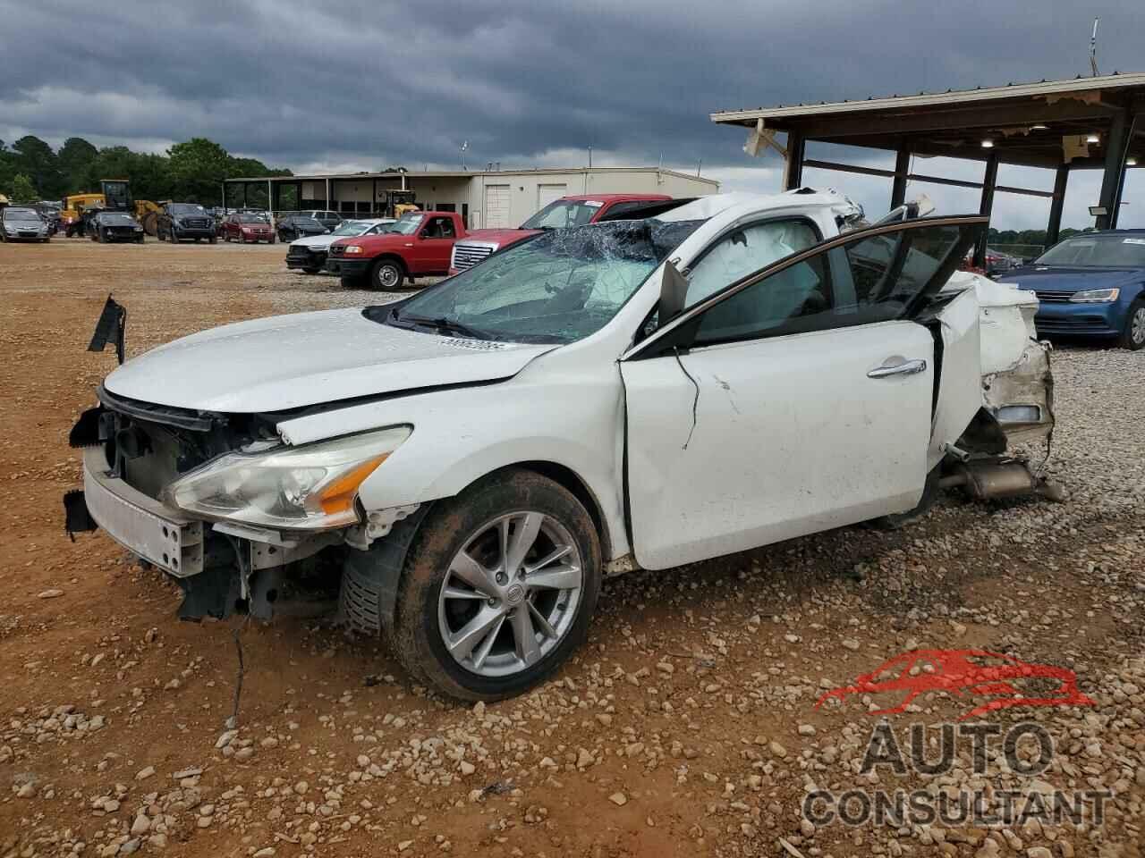 NISSAN ALTIMA 2015 - 1N4AL3AP0FC119267