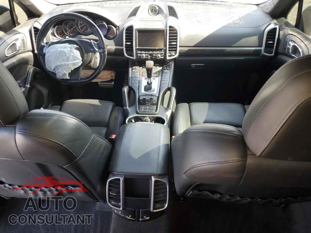 PORSCHE CAYENNE 2012 - WP1AC2A2XCLA83851