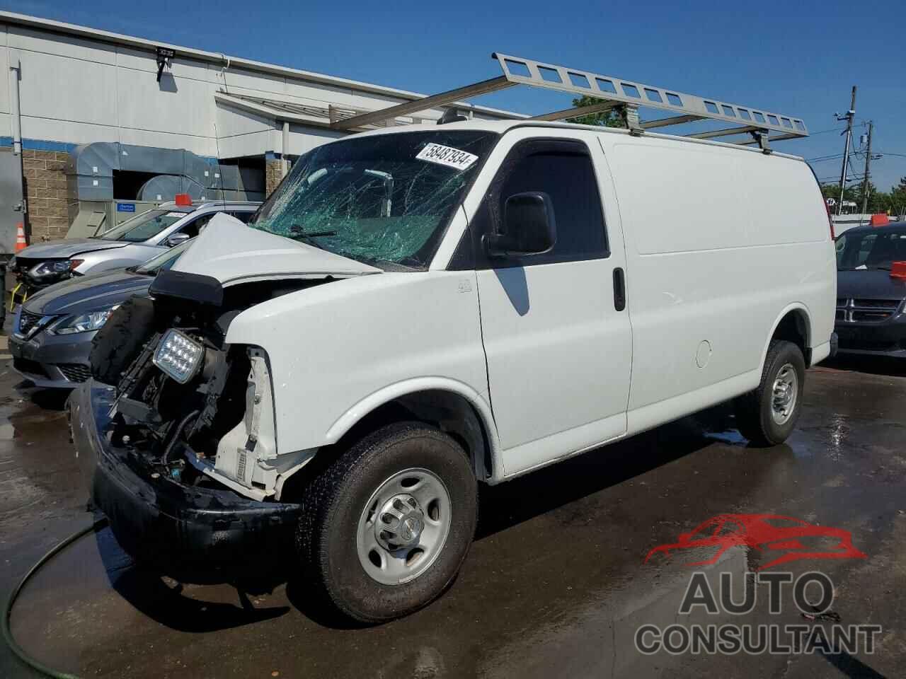 CHEVROLET EXPRESS 2017 - 1GCWGAFG6H1221141