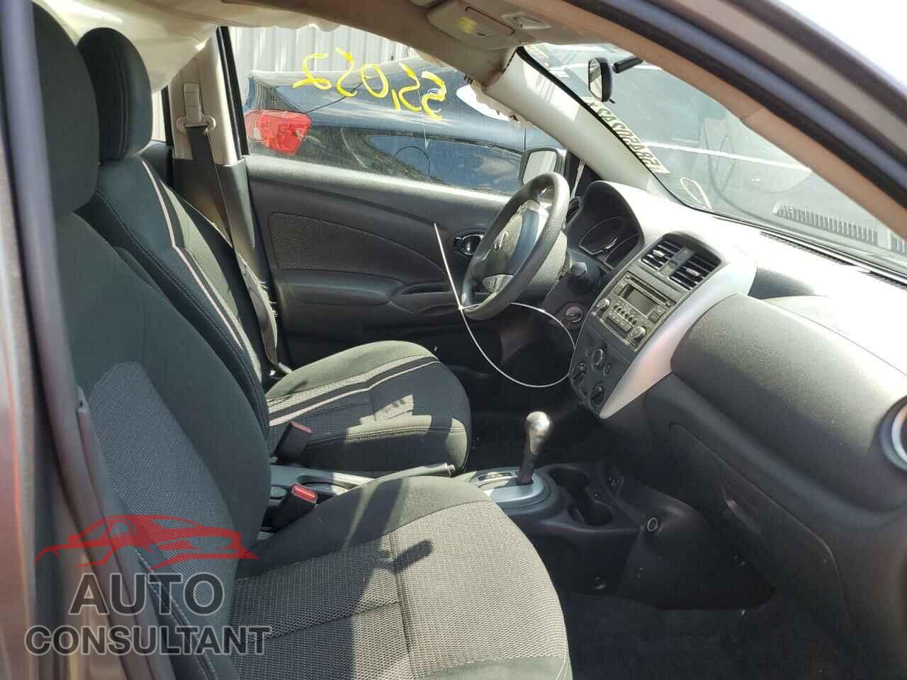 NISSAN VERSA 2017 - 3N1CN7AP6HL897409