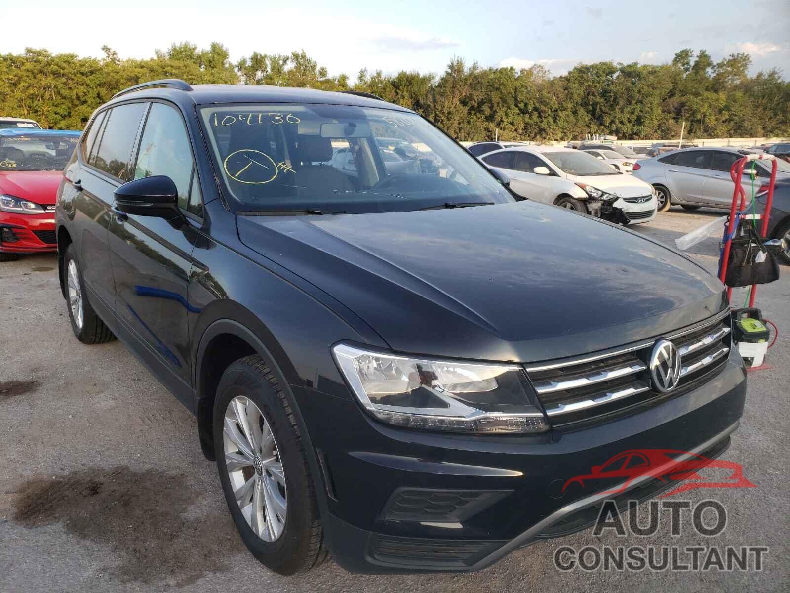 VOLKSWAGEN TIGUAN 2020 - 3VV1B7AX9LM104136