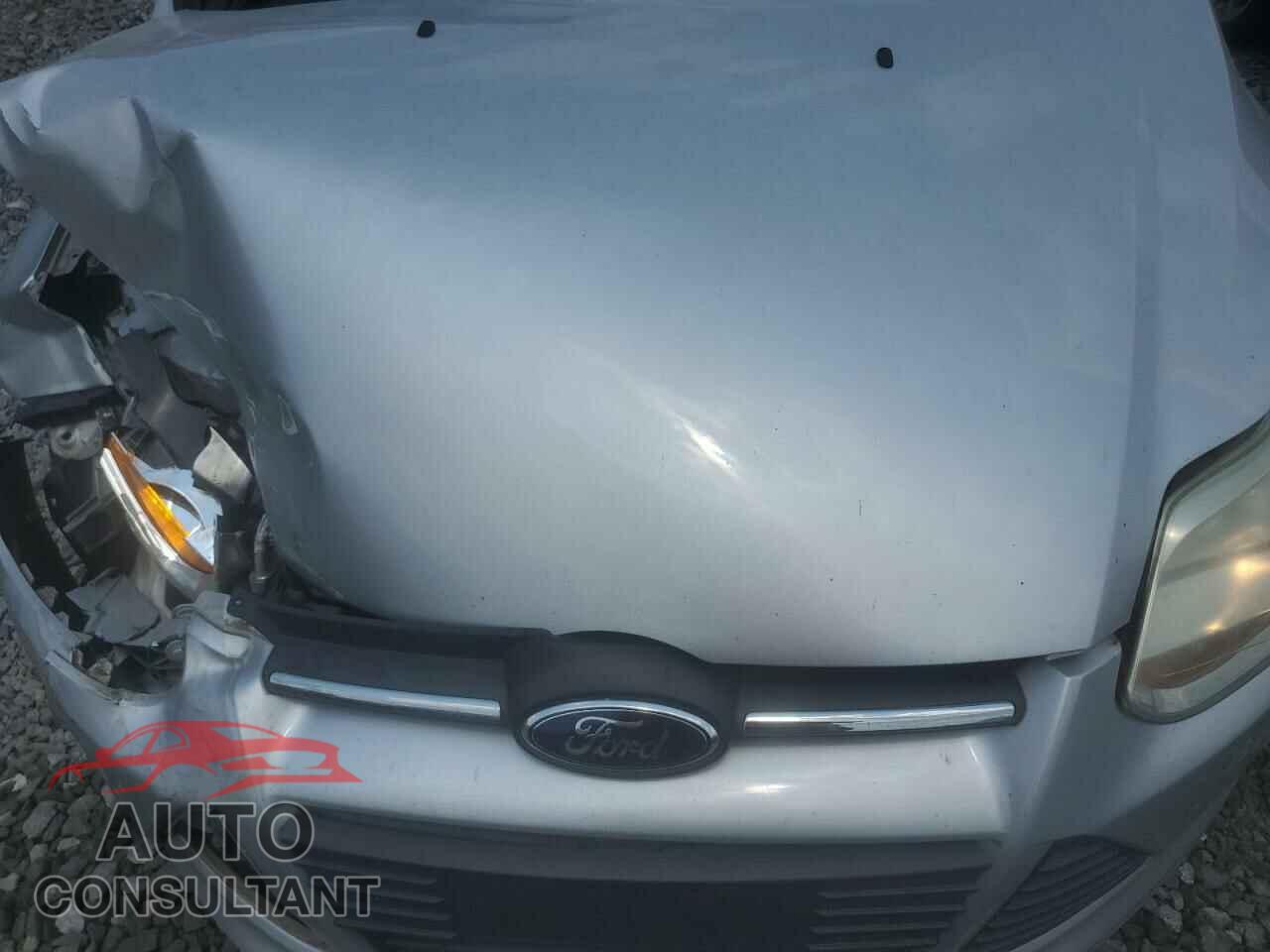 FORD FOCUS 2014 - 1FADP3F27EL425301