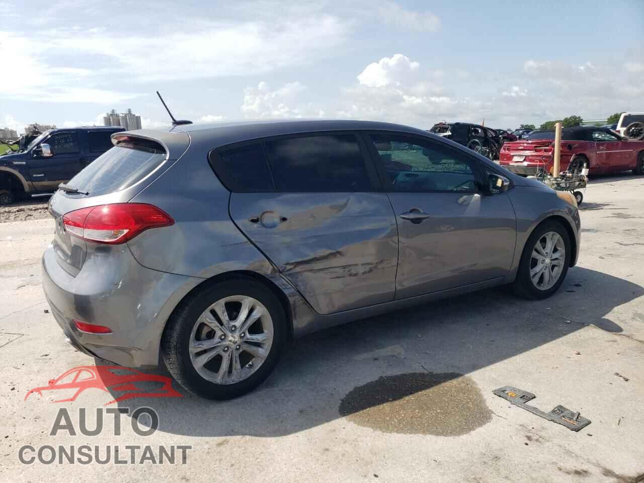 KIA FORTE 2016 - KNAFK5A85G5644027