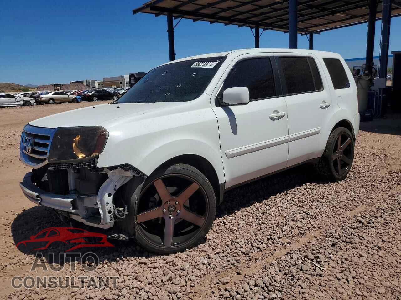 HONDA PILOT 2015 - 5FNYF3H32FB006801