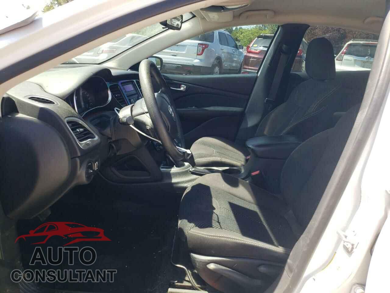 DODGE DART 2015 - 1C3CDFBB3FD223030