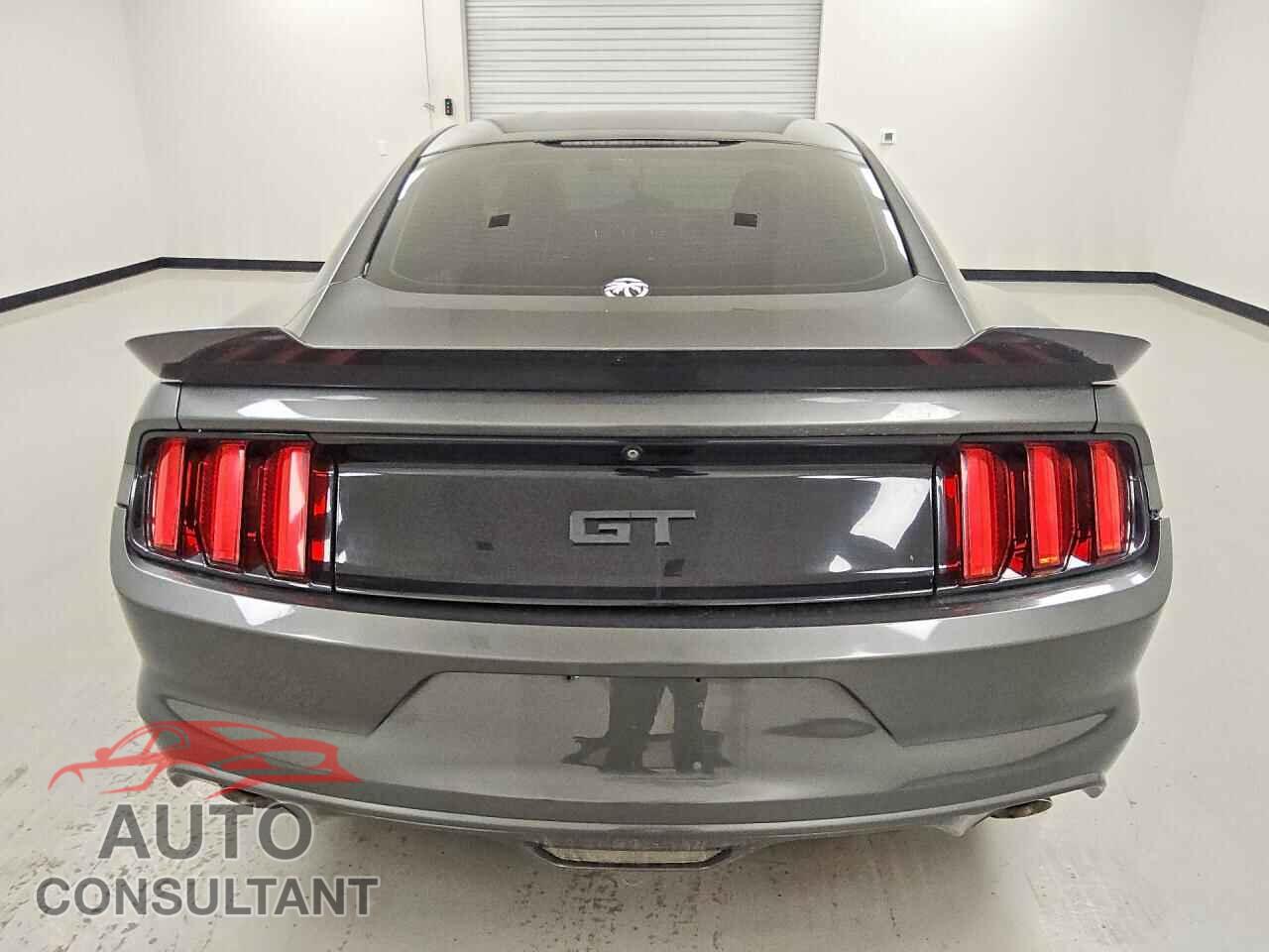 FORD MUSTANG 2017 - 1FA6P8CF8H5250711