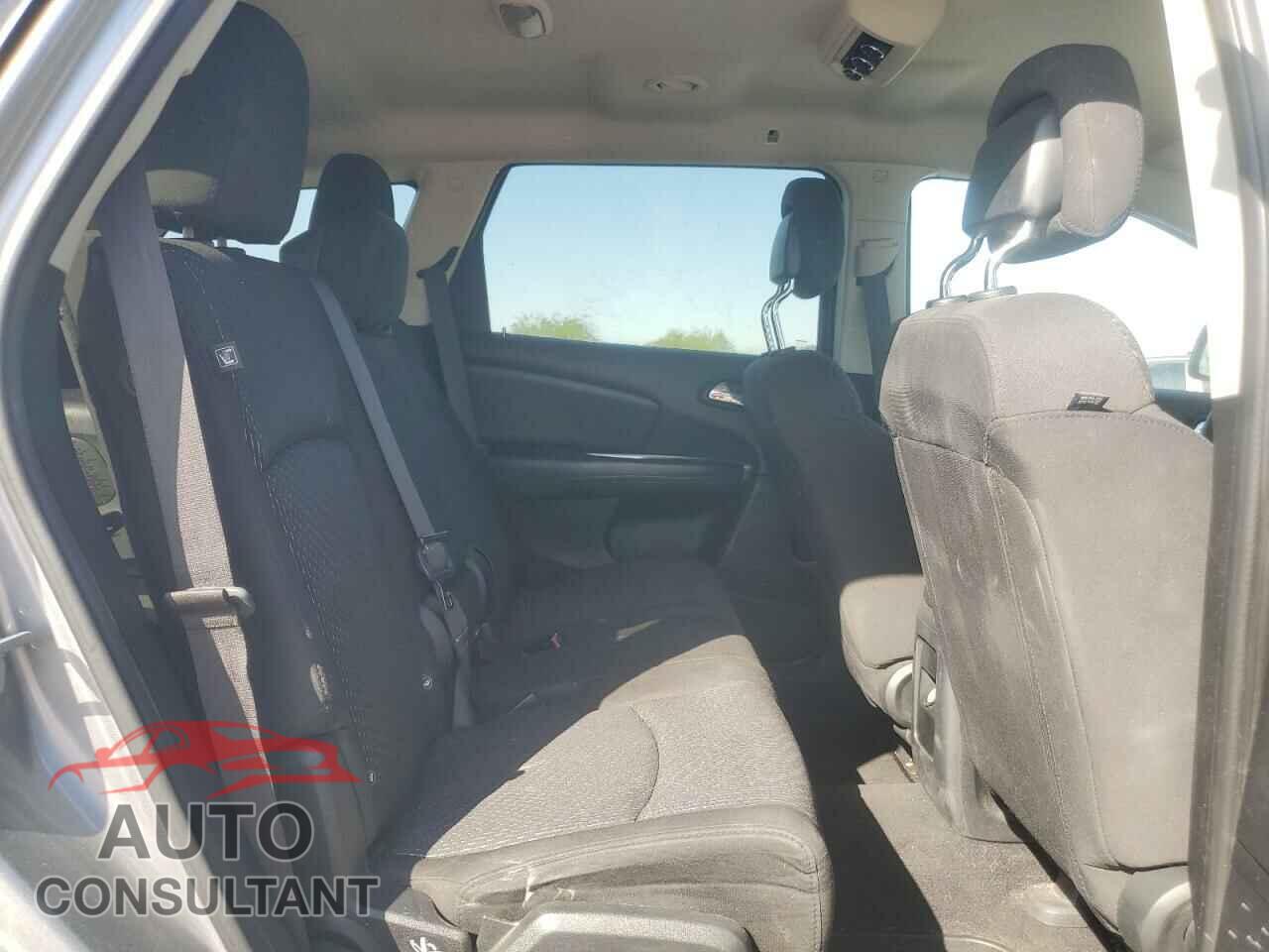 DODGE JOURNEY 2015 - 3C4PDCBG9FT711223
