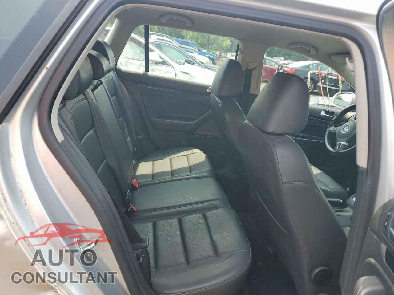 VOLKSWAGEN JETTA 2013 - 3VWPL7AJ2DM688010