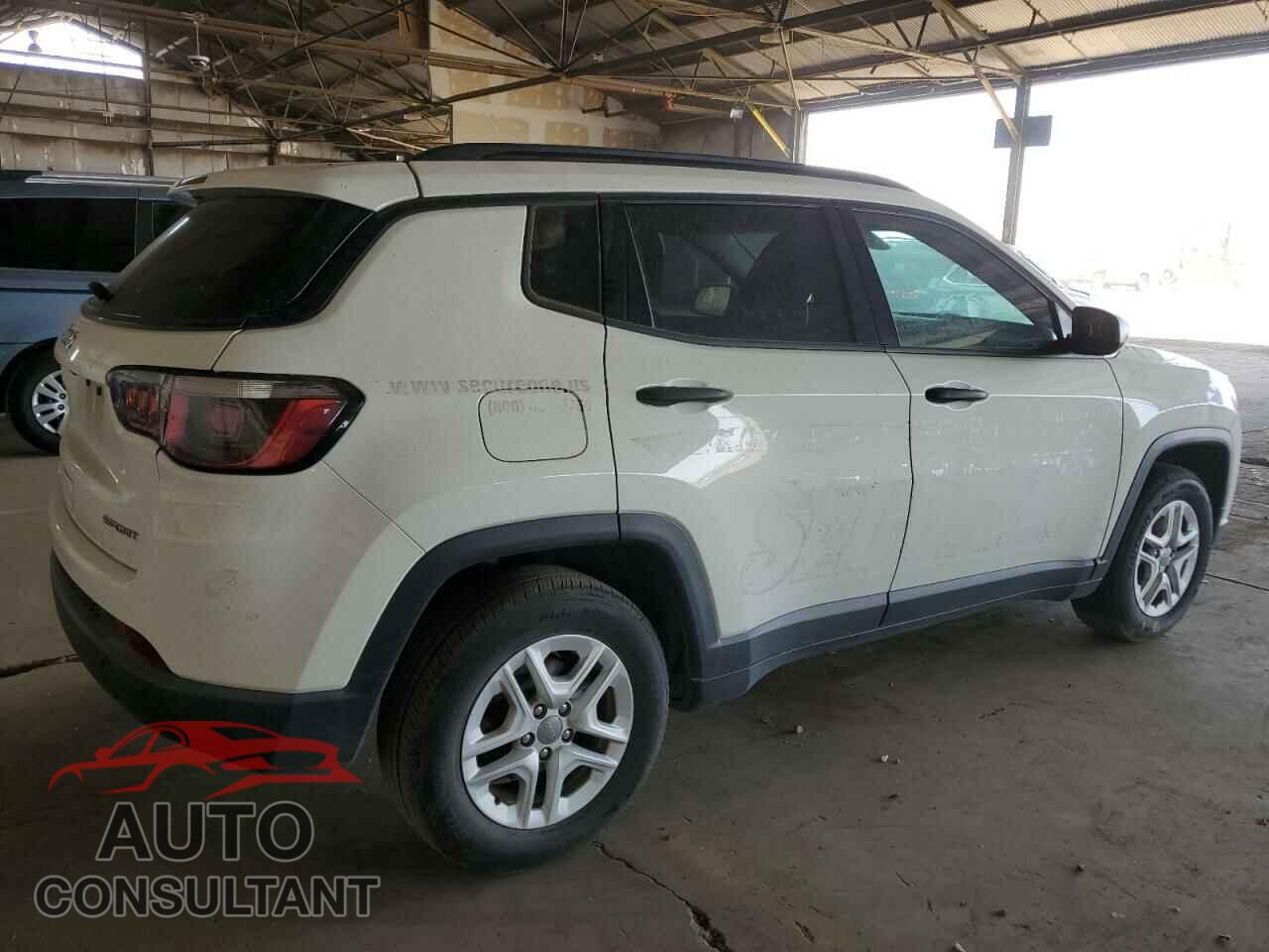 JEEP COMPASS 2018 - 3C4NJCAB2JT286975