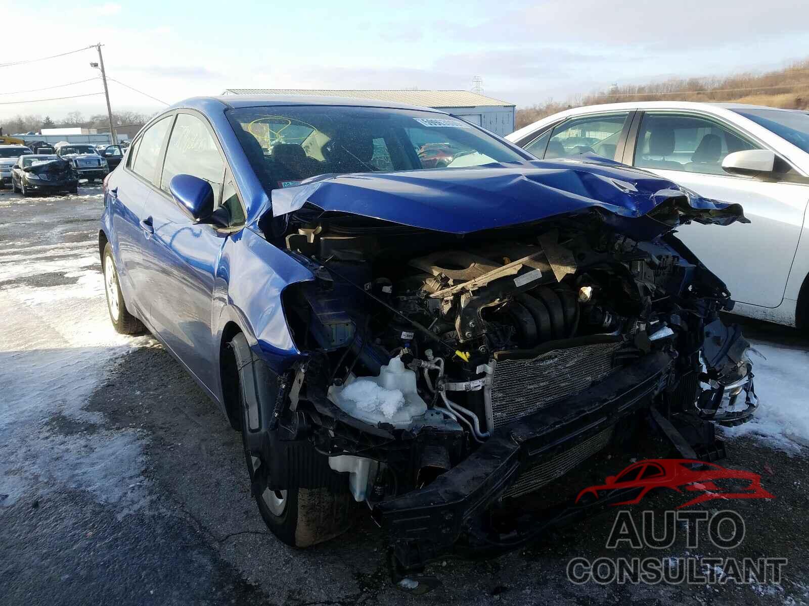 KIA FORTE 2017 - 3KPFK4A75HE044120
