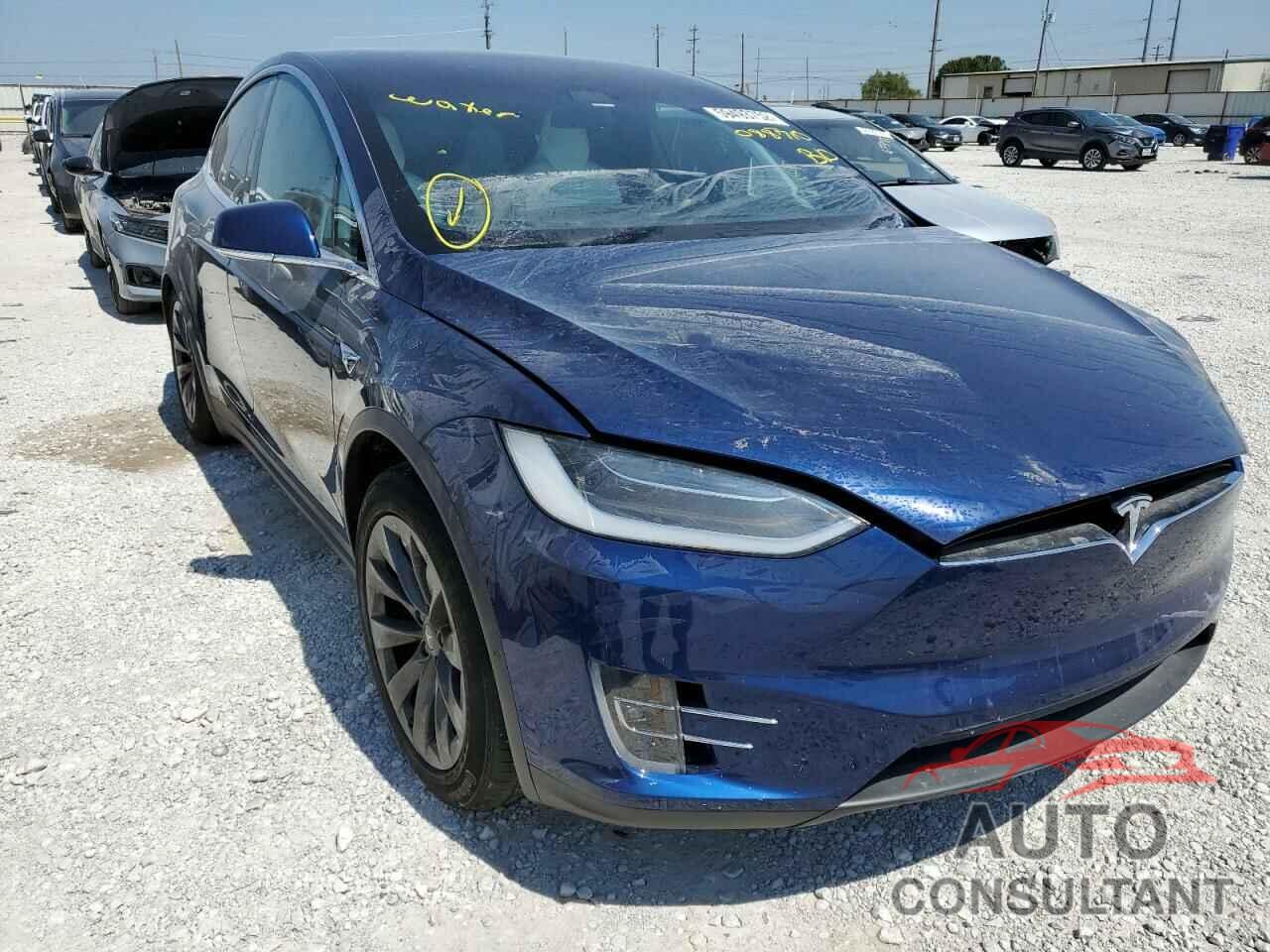 TESLA MODEL X 2018 - 5YJXCBE47JF088710