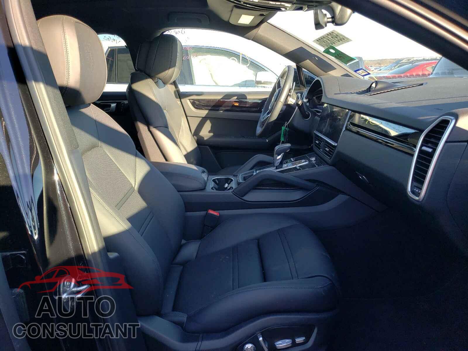 PORSCHE CAYENNE 2020 - WP1BB2AY5LDA57504