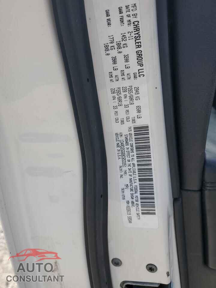 DODGE DURANGO 2011 - 1D4RD2GG6BC653351