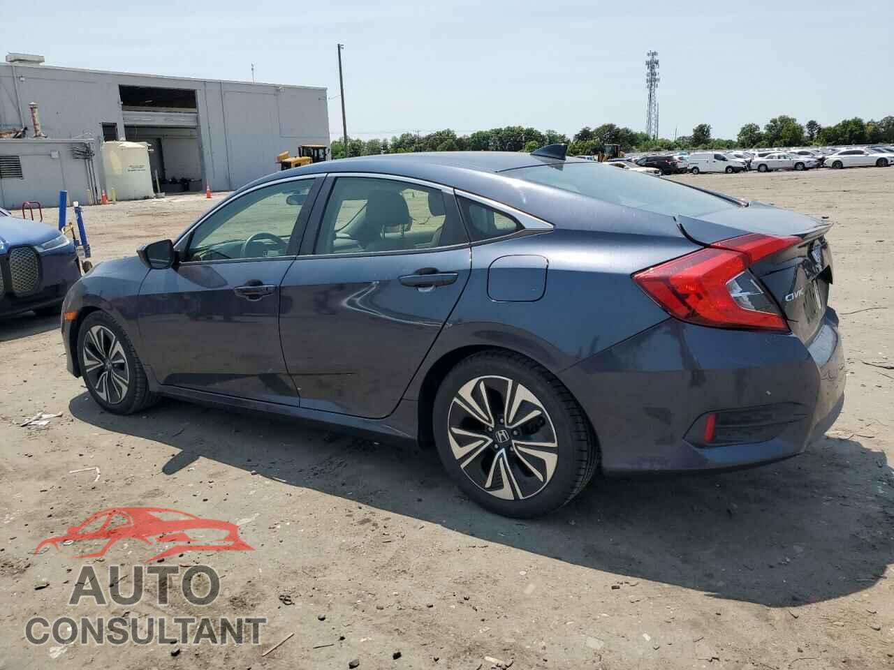 HONDA CIVIC 2018 - JHMFC1F38JX042643