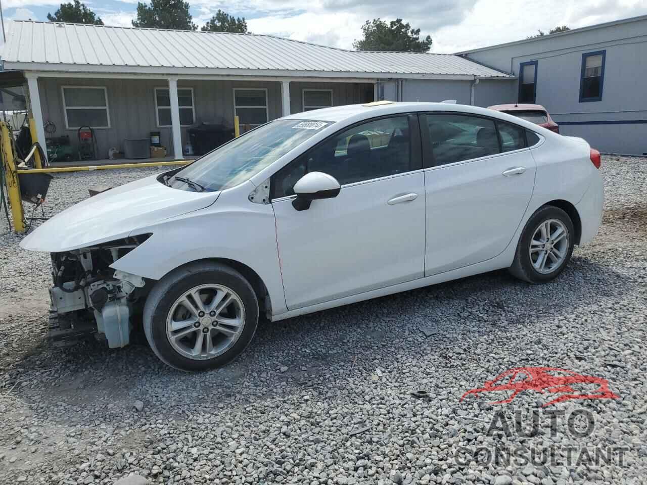 CHEVROLET CRUZE 2017 - 1G1BE5SM8H7231960