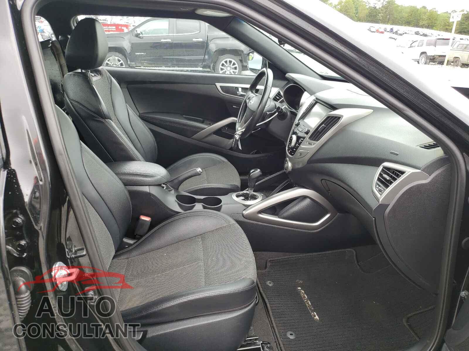 HYUNDAI VELOSTER 2016 - KMHTC6AD4GU292811