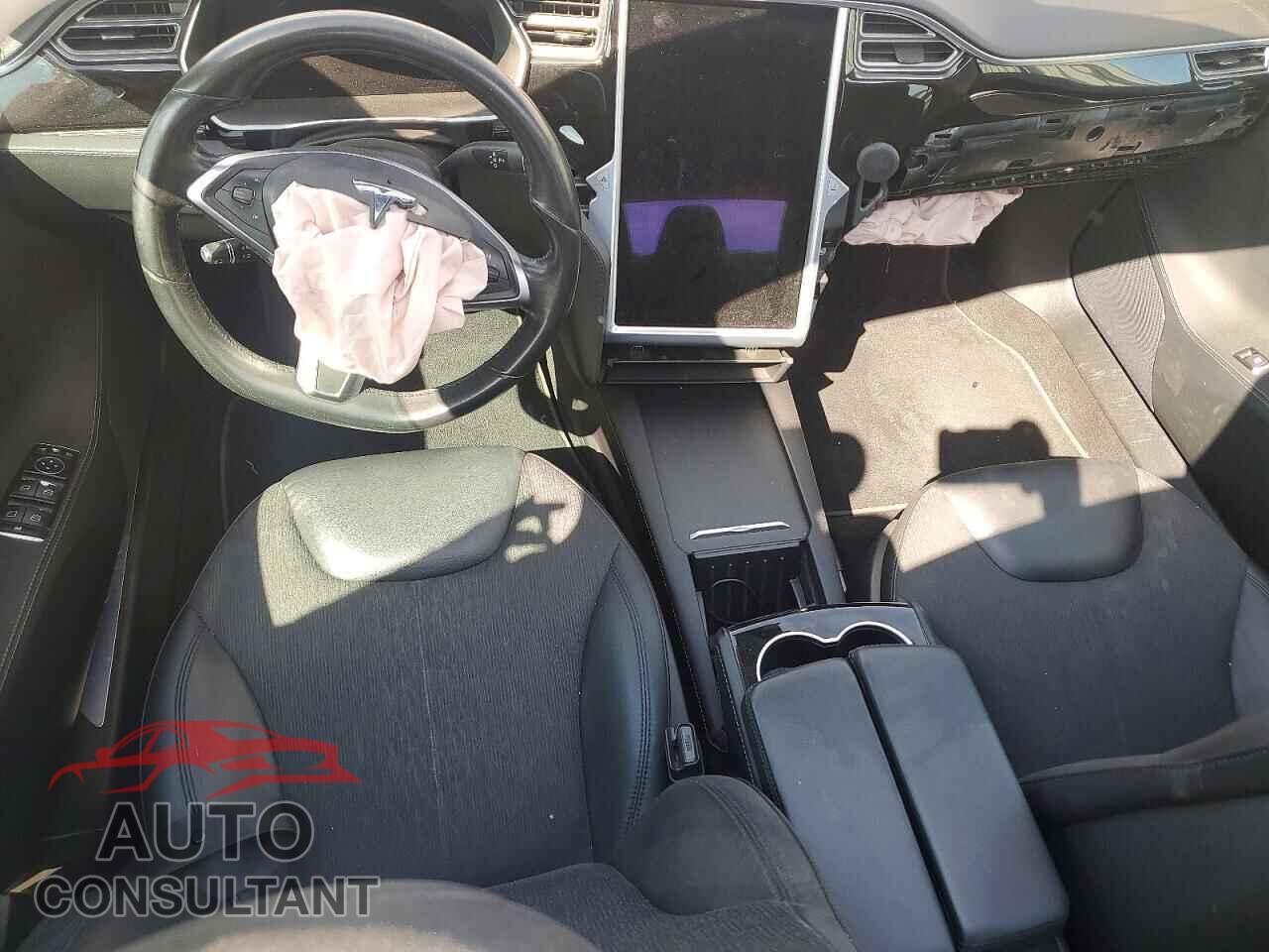 TESLA MODEL S 2015 - 5YJSA1E23FF106586