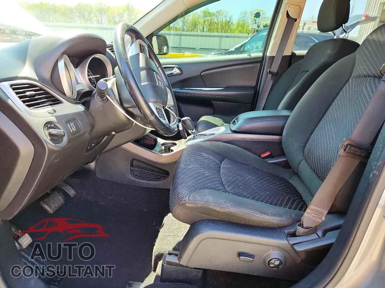 DODGE JOURNEY 2020 - 3C4PDCAB1LT249631