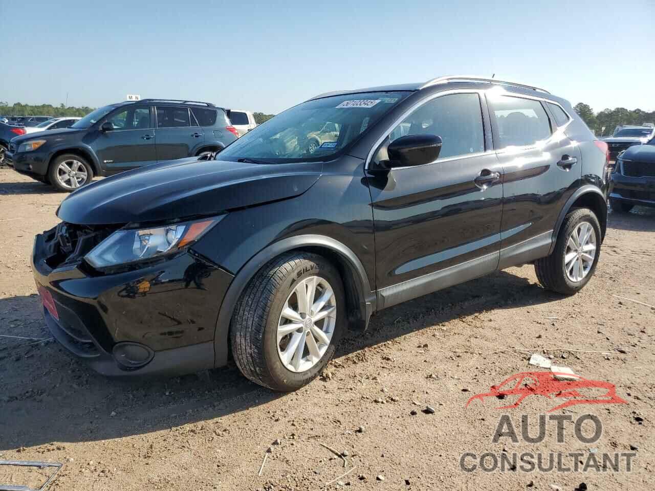 NISSAN ROGUE 2018 - JN1BJ1CP1JW189926
