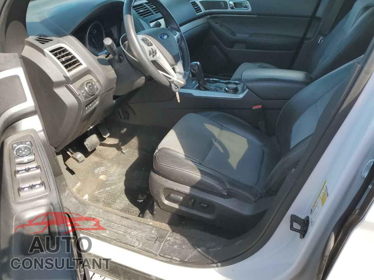 FORD EXPLORER 2015 - 1FM5K8D87FGA19557