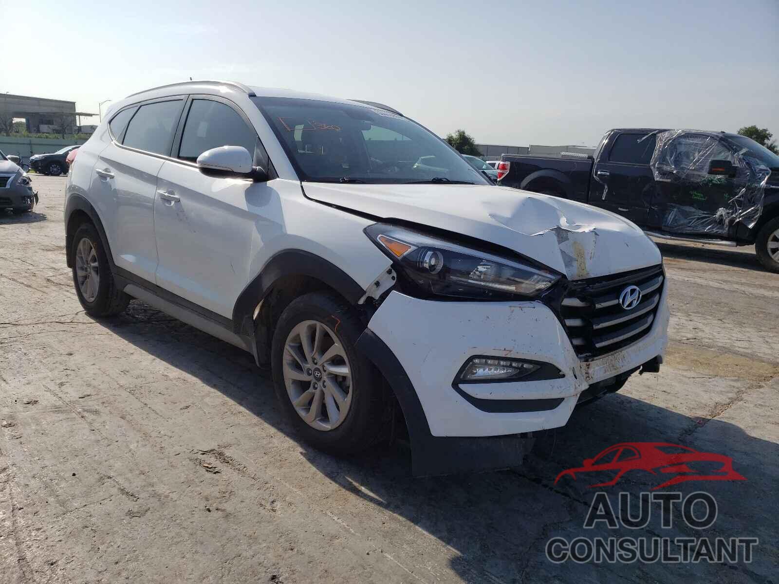 HYUNDAI TUCSON 2017 - KM8J33A23HU467961