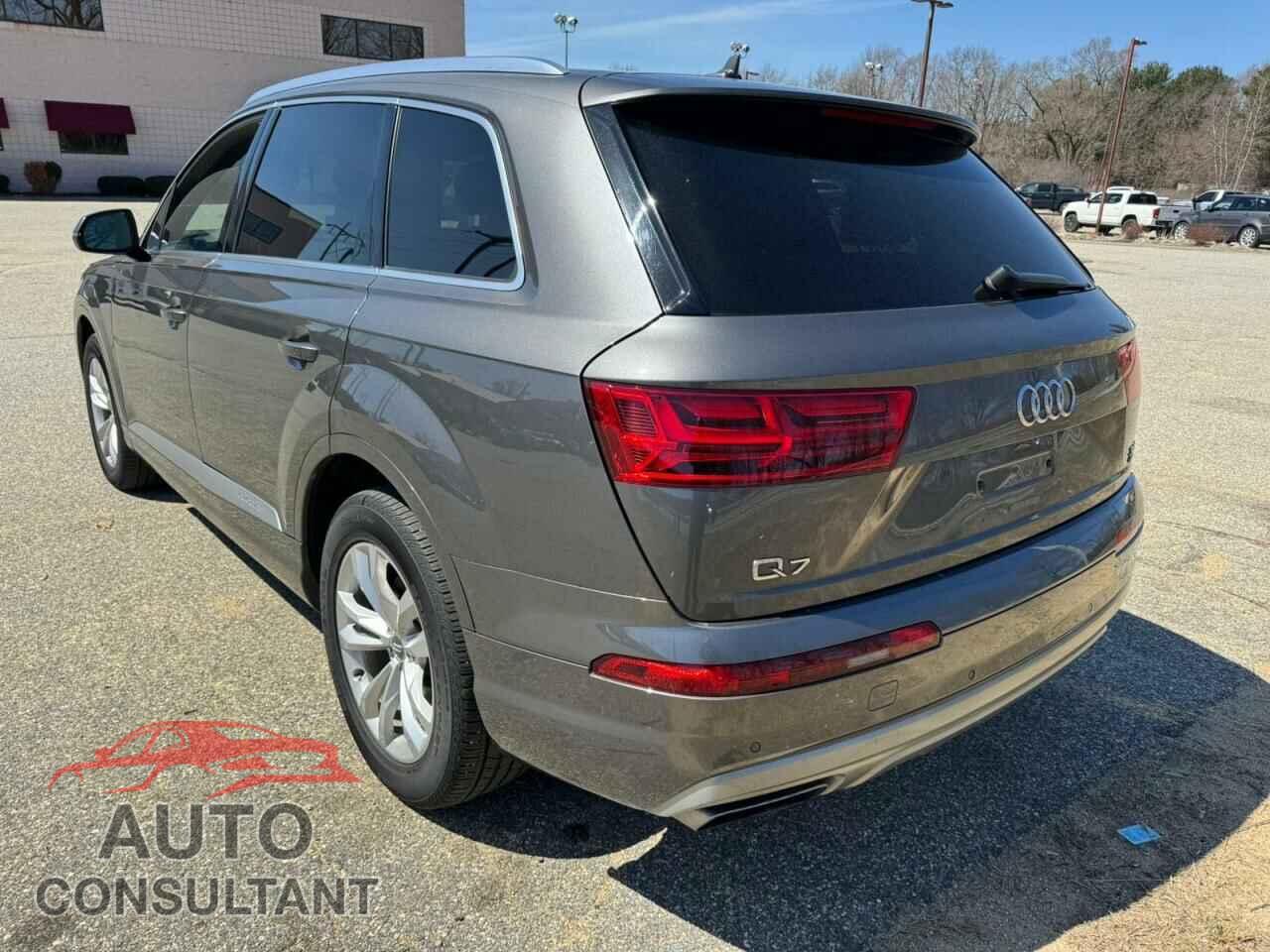 AUDI Q7 2018 - WA1LAAF76JD033741