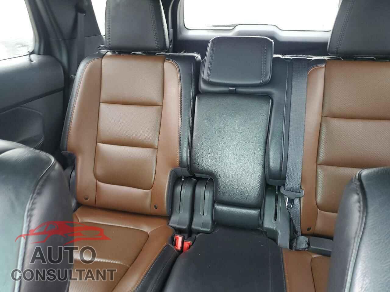 FORD EXPLORER 2013 - 1FM5K7F85DGA58801